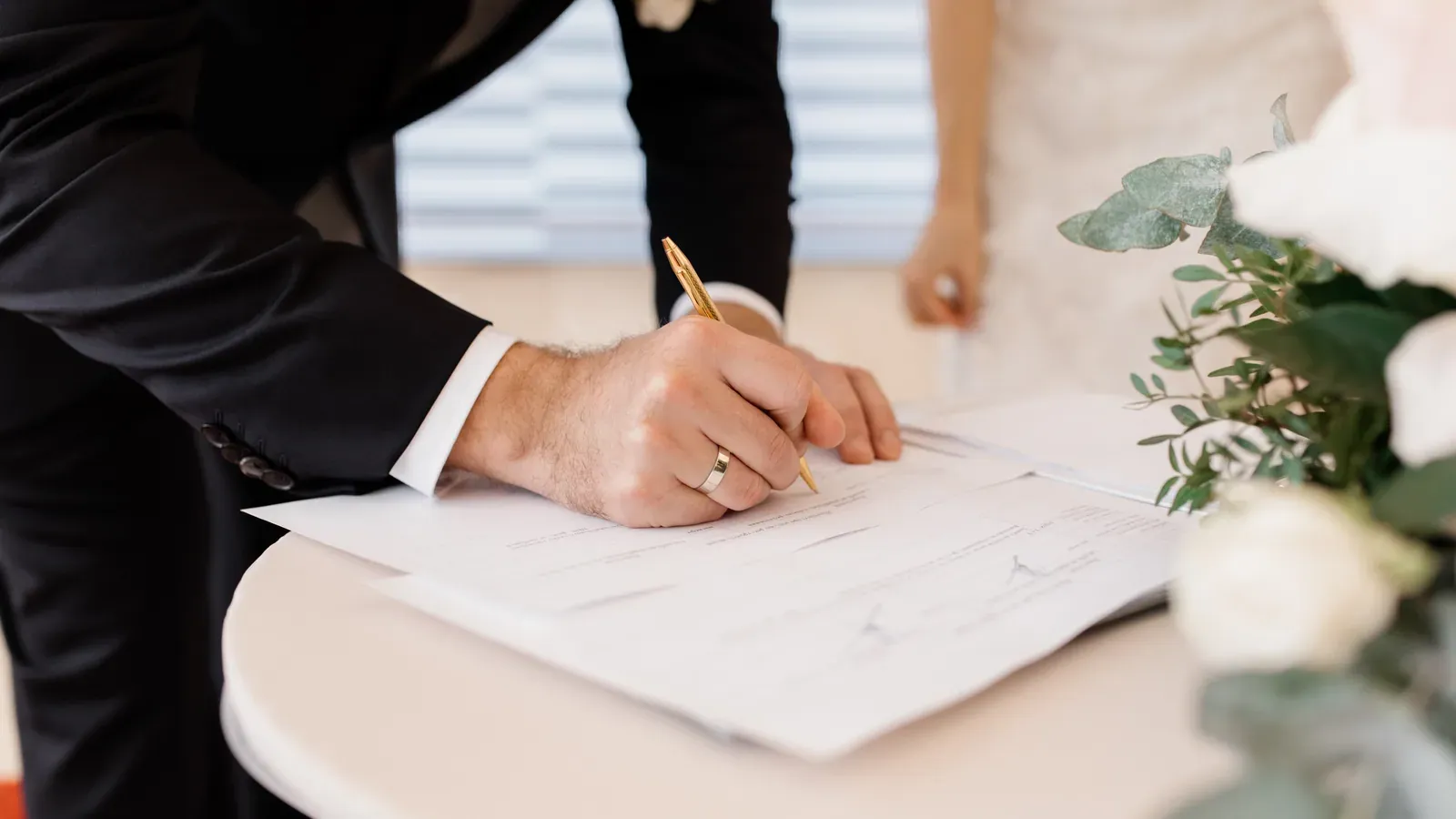 Domestic Contracts legal services in Ontario