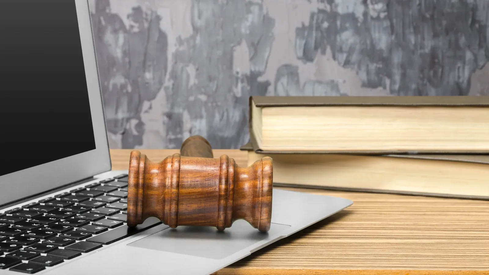 Organized legal reference materials for Ontario criminal and family law questions
